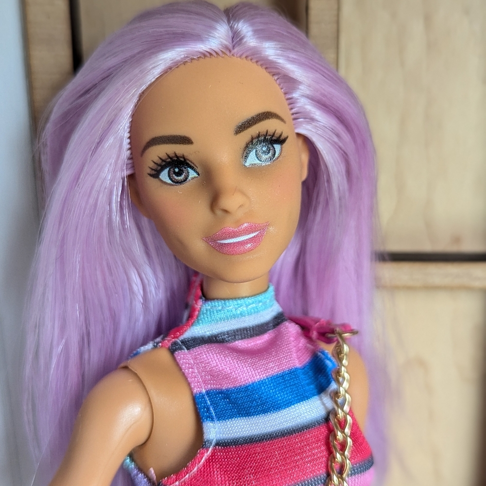 Barbie Purple Hair Restyled - Picture 3 of 5
